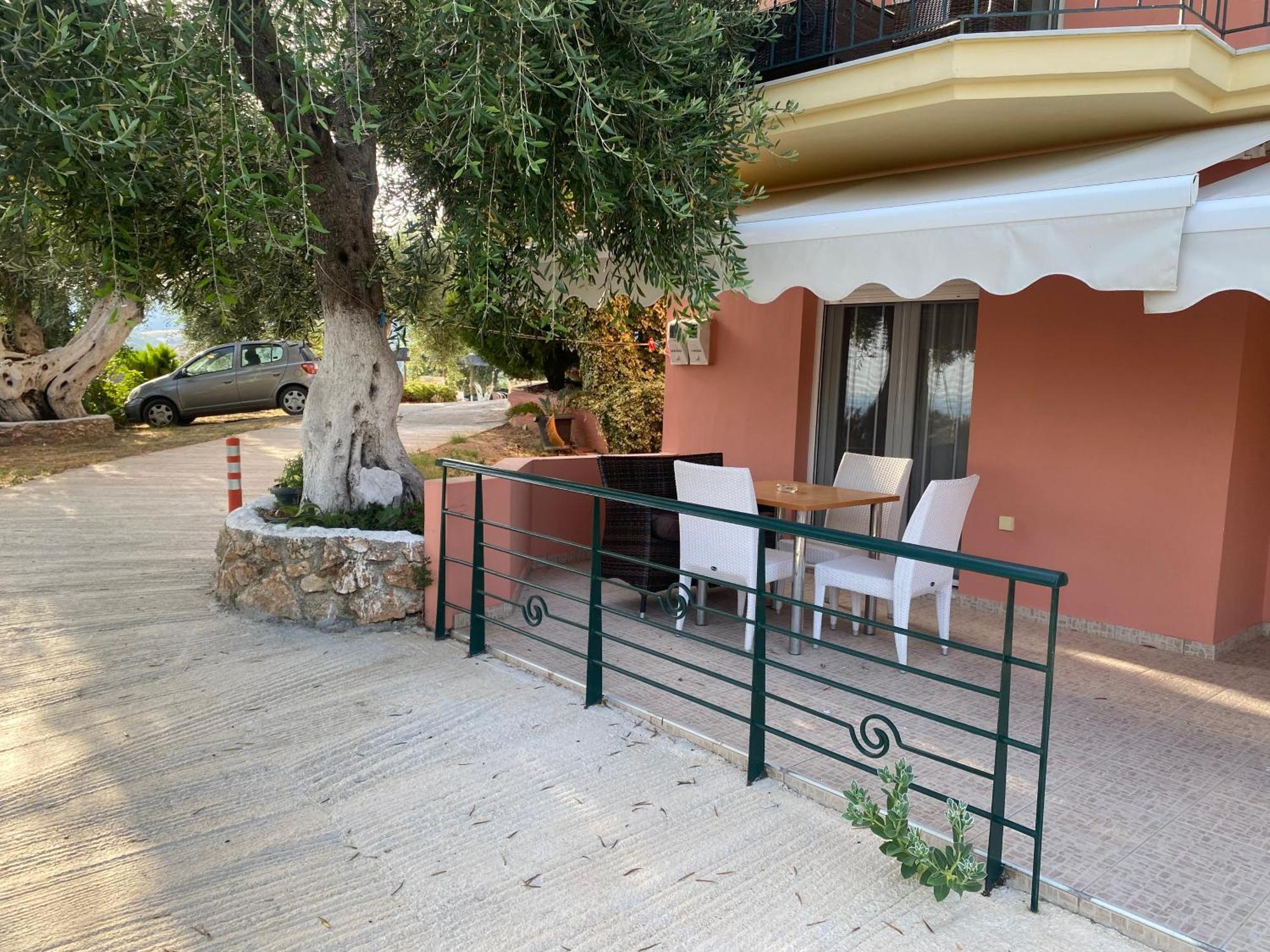Villa Sarai 帕尔加 外观 照片