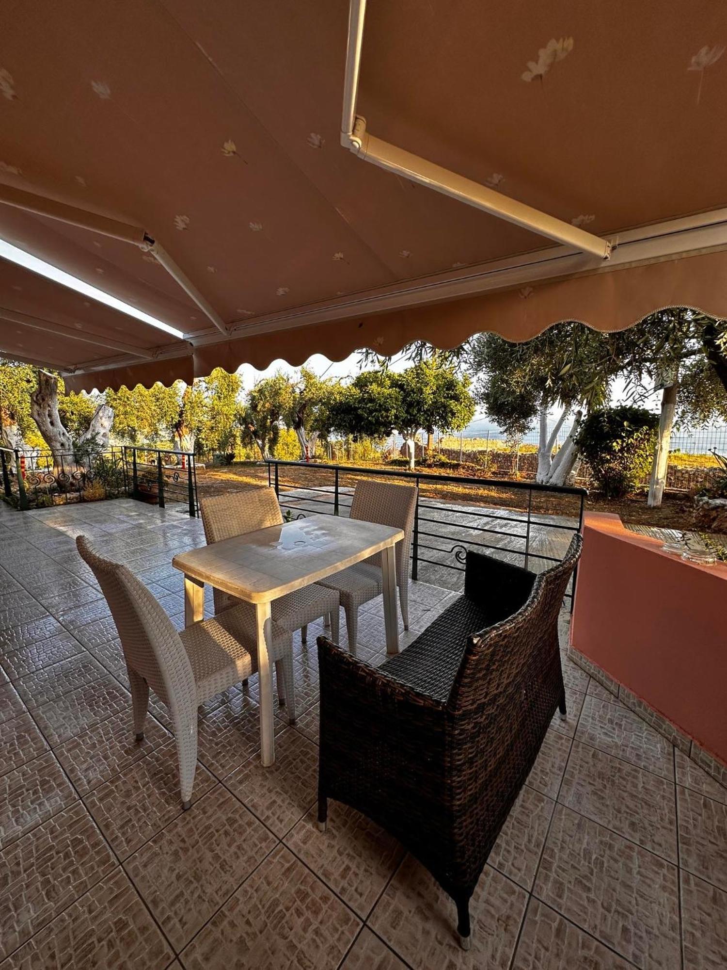 Villa Sarai 帕尔加 外观 照片